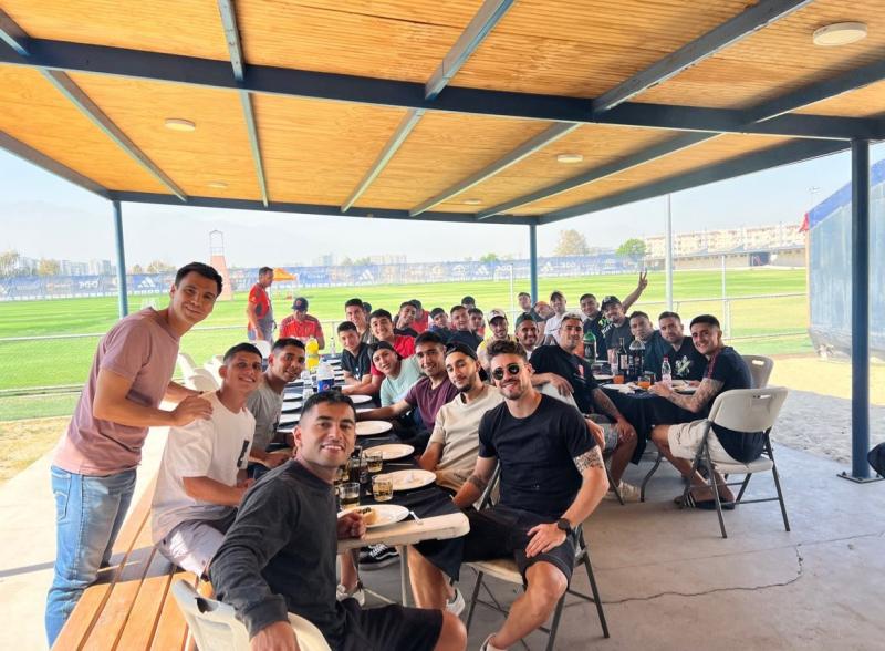 La U derrotó 10-0 a Chimbarongo con un doblete de Nicolás Guerra.