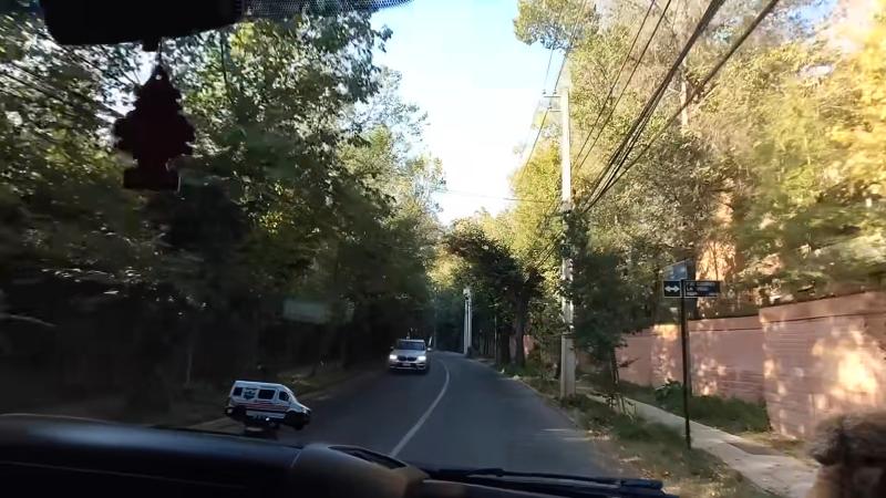 Españoles recorren sector oriente de Santiago