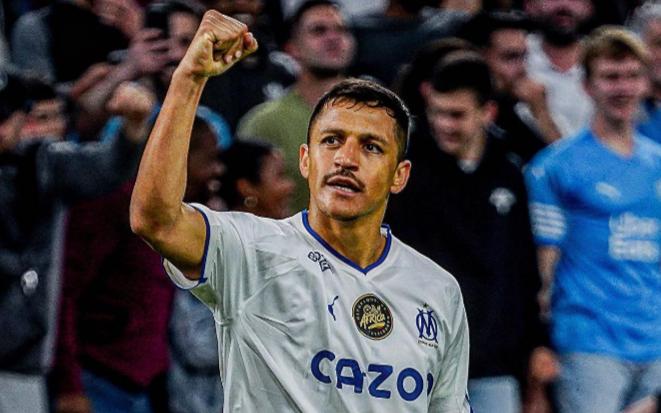 Alexis Sánchez quieren ser campeón de la Ligue 1. Crédito: @alexis_officia1.