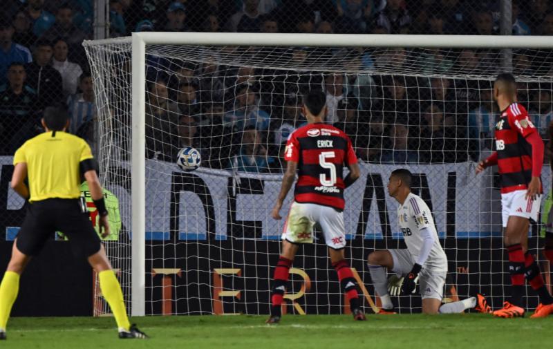 Flamengo empató con Racing en Avellaneda por la Copa Libertadores 2023. Crédito: @Libertadores