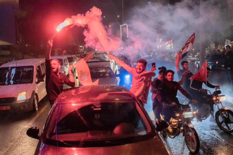 Erdogan gana la segunda vuelta en Turquía y llegará a los 25 años en el poder