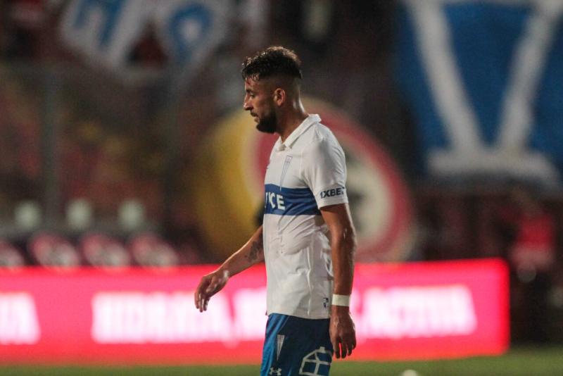 Mauricio Isla es seguido por Colo Colo y la U. Crédito: Agencia Uno.
