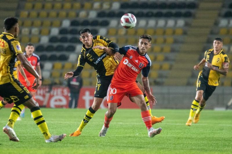 La U cayó ante Coquimbo Unido y se aleja de las primeras posiciones. Crédito: Agencia Uno.