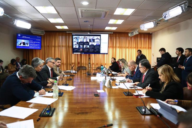 camara.cl - Comisión de Economía de la Cámara de Diputadas y Diputados revisa aumento del sueldo mínimo