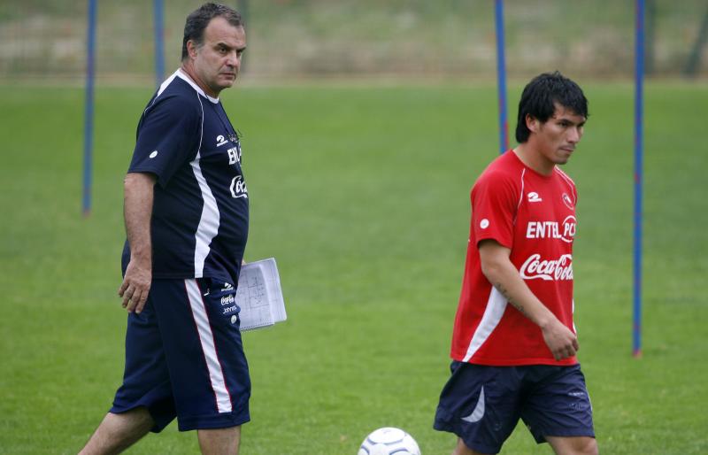 Marcelo Bielsa será el próximo DT de Uruguay y enfrentará a Chile en la primera fecha de las Eliminatorias. / Agencia Uno