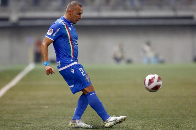 Marcelo Díaz se enfrentará a Colo Colo por el Campeonato Nacional 2023. Imagen: Photosport.