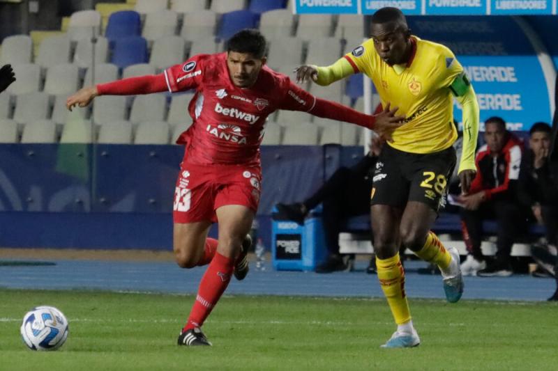 Ñublense venció a Aucas por la fase de grupos de la Copa Libertadores. Imagen: Photosport.