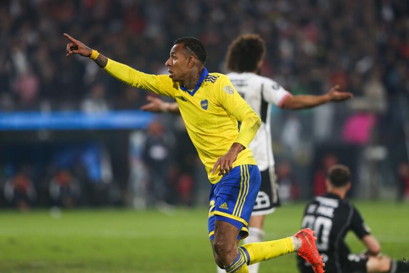 Sebastián Villa - Photosport