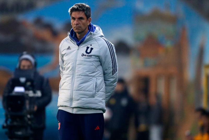 Mauricio Pellegrino quiere reforzar el ataque de la U con Lucas Janson. Crédito: Photosport.