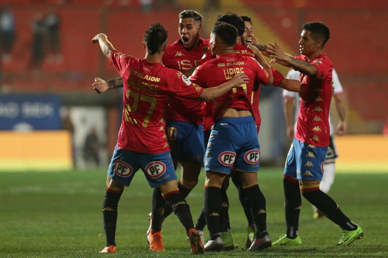 Unión Española visitará a Cobresal en El Salvador y podrás verlo en Canal 13 - Photosport