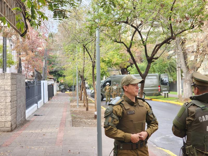 T13 - Operativo por artefacto explosivo en Providencia