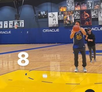 Ricardo Arjona se lució jugando básquetbol - Instagram (@ricardoarjona)