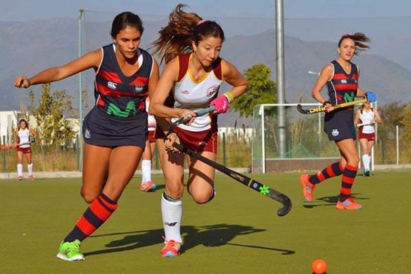 La liga de hockey sobre césped femenina llega a las pantallas de Canal 13