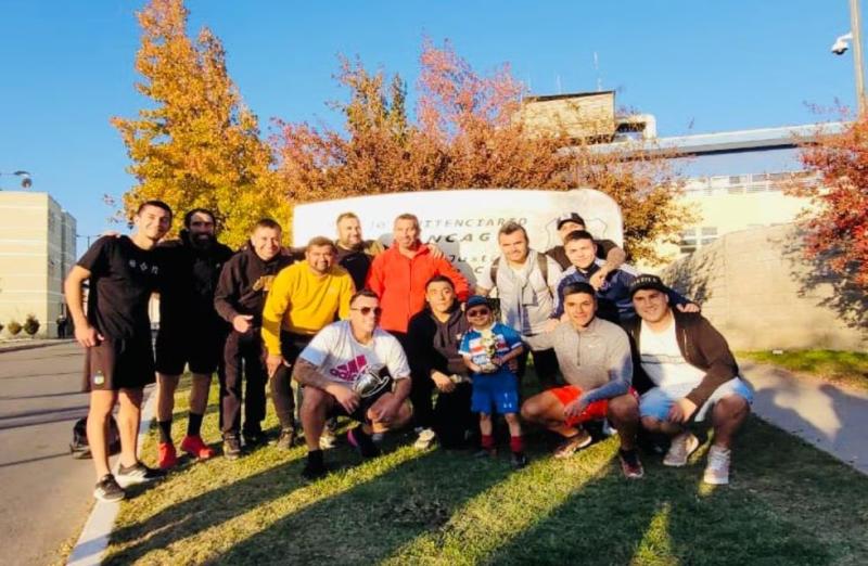 Rodrigo Pérez compartió una fotografía junto a Esteban Paredes, 'Kalule' y 'Miguelito' en la visita a Luis Núñez - Instagram