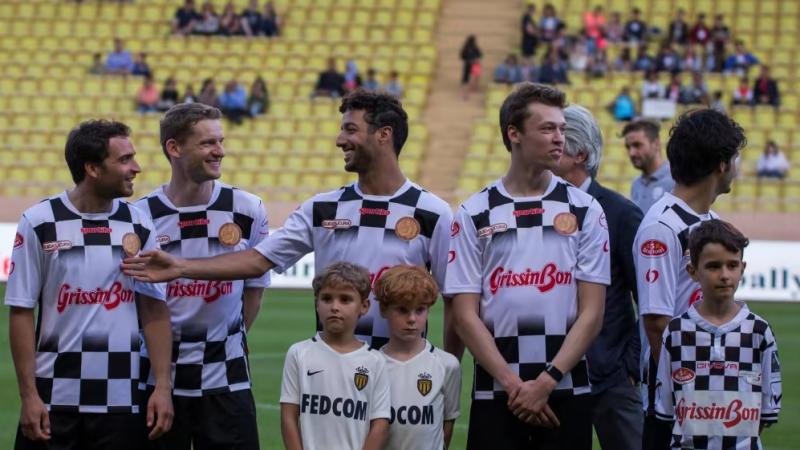 Los pilotos de la Fórmula 1 jugarán el tradicional encuentro - Fórmula 1