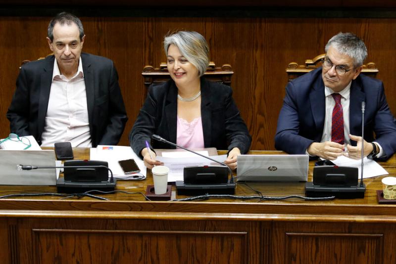 Agencia Uno - Exsubsecretario Larraín con los ministros Jara y Marcel