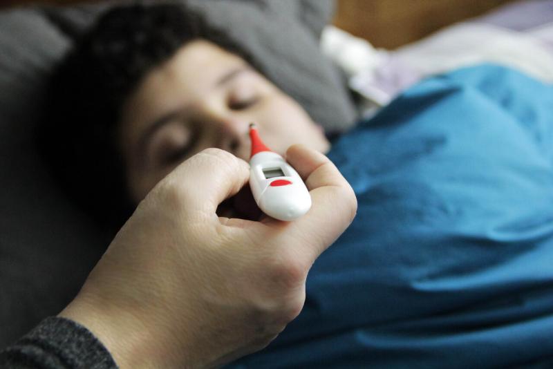 Agencia Uno - Niño con fiebre