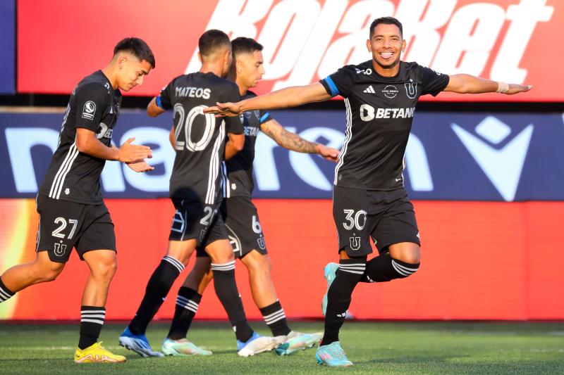 Cristian Palacios continuará su carrera en Universidad de Chile.