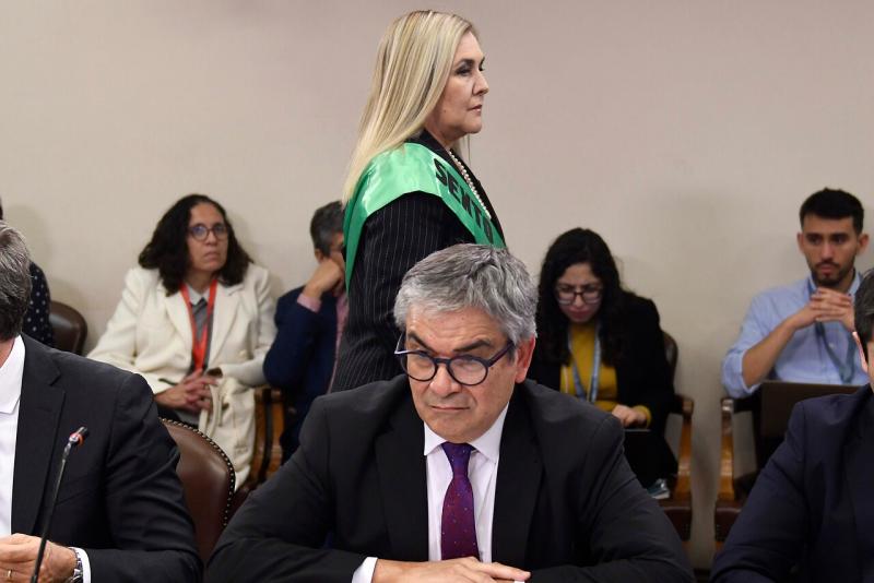 Agencia Uno - Mario Marcel y Pamela Jiles