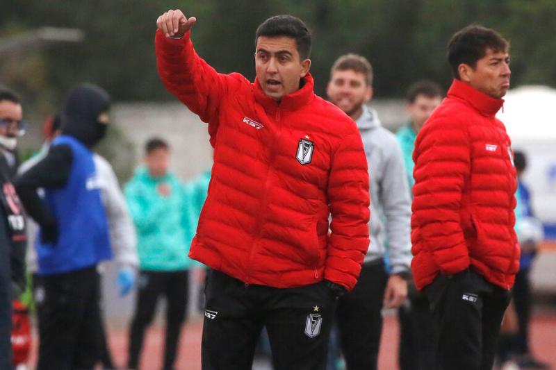 Fabián Marzuca también dirigió a Santiago Morning. Imagen: Photosport.