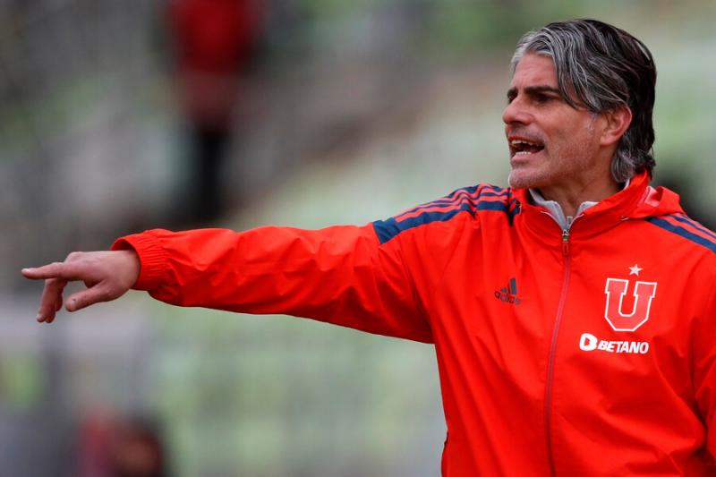 Diego López podría dirigir a Emelec tras su salida de la U. Crédito: Photosport.