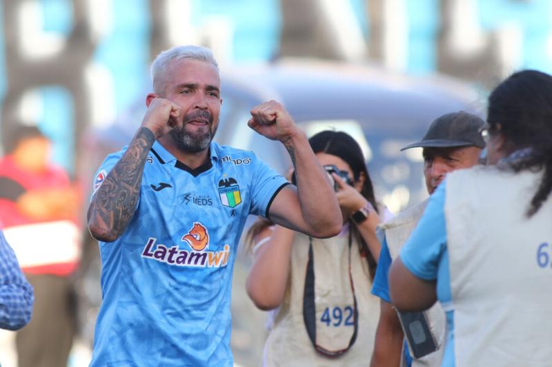 Matías Donoso es nuevo refuerzo de Universidad de Concepción. Imagen: Photosport.