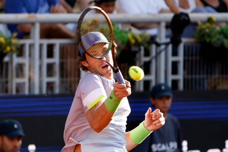 Nicolás Jarry fue eliminado por Alexander Zverev en los cuartos de final del ATP de Halle. Imagen: Photosport.