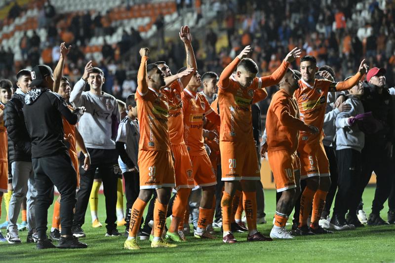 Cobreloa va por el fichaje de Edson Puch - Photosport