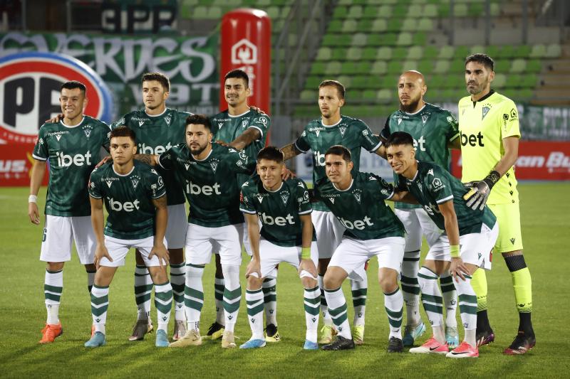 Los problemas económicos golpean a Santiago Wanderers - Photosport
