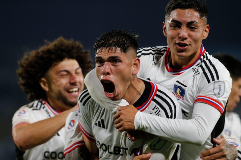 Colo Colo se juega la vida ante Deportivo Pereira - Photosport