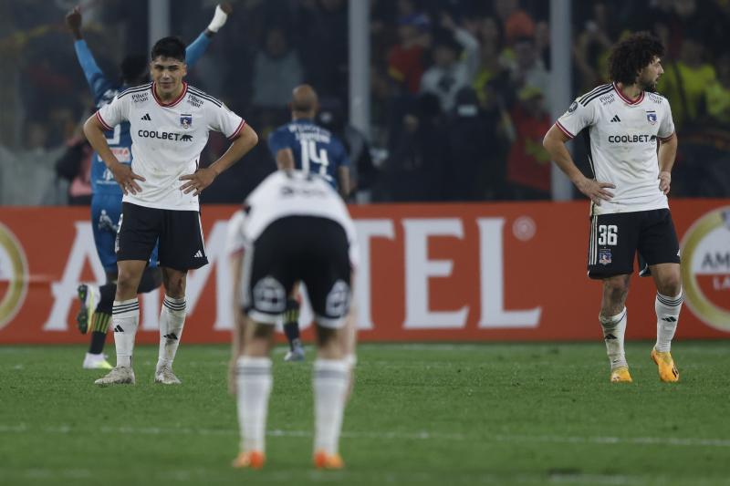 Colo Colo sufrió la eliminación de la Copa Libertadores, pero logró clasificar a la Copa Sudamericana - Photosport