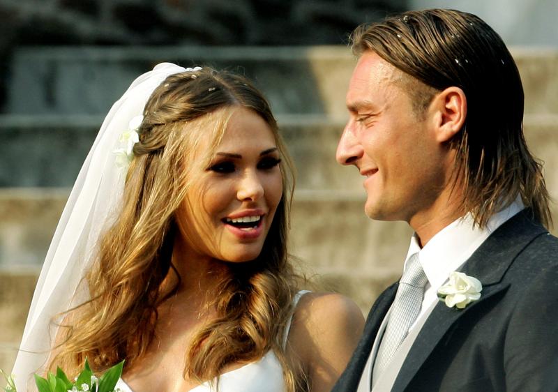 Francesco Totti e Ilary Blasi - AFP