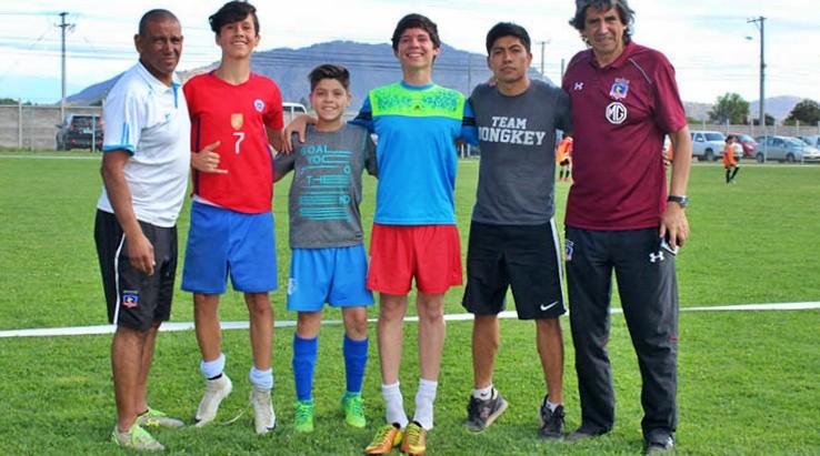 Pelé Álvarez a la izquierda sufre con las inundaciones - Diario VI Región