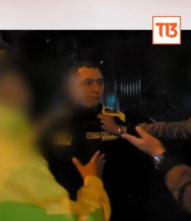 Policía se traga billetes