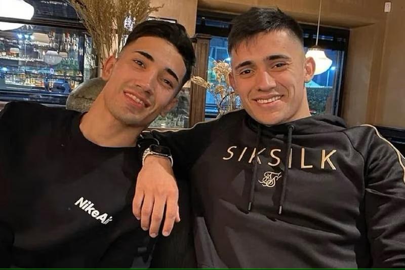 Pablo Solari junto a Santiago Solari.