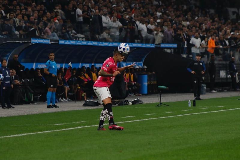 Matías Fernández se ha consolidado en Independiente del Valle de Ecuador, pero no tiene opciones en la Roja - Instagram