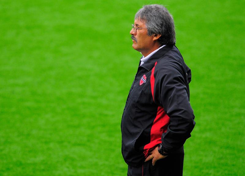 Carlos Rojas dirigió a Pablo Parra en Ñublense, Coquimbo Unido y Cobreloa. Crédito: Agencia Uno.