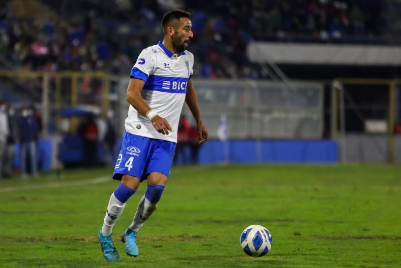 Mauricio Isla fue ofrecido a Nacional. Crédito: Agencia Uno.