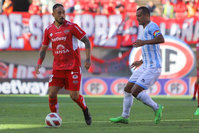 Jorge Henríquez sería el jugador de Ñublense involucrado en una indisciplina - Agencia Uno