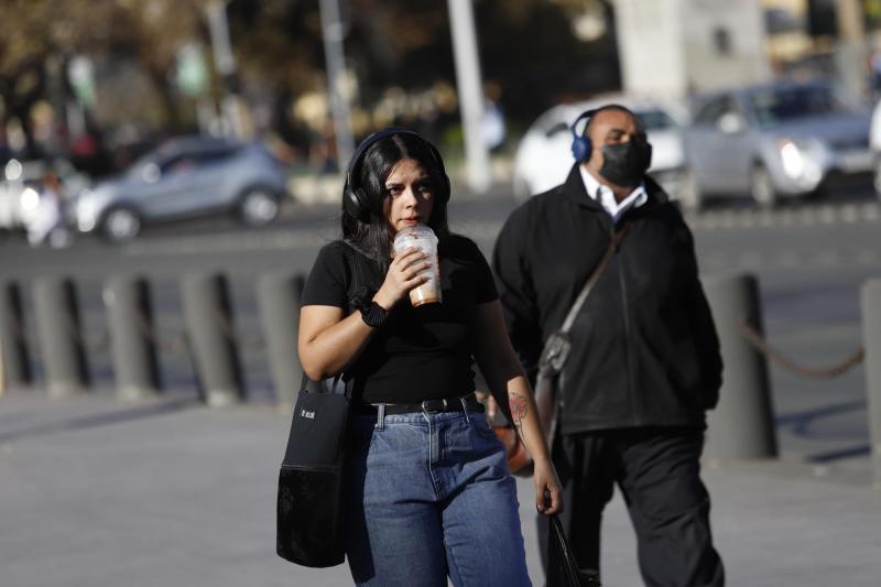 Agencia Uno - Ola de calor en Santiago