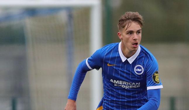 Lars Dendoncker se retiró del fútbol y conmocionó a la Premier League. Crédito: @dendonckerlars