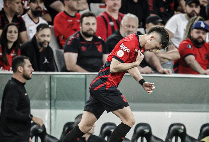 Luciano Arriagada, ex jugador de Colo Colo.