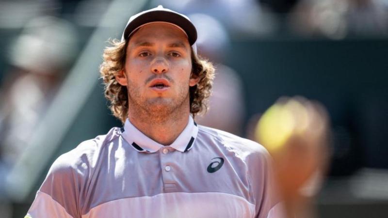 Nicolás Jarry avanzó a la tercera ronda de Wimbledon.