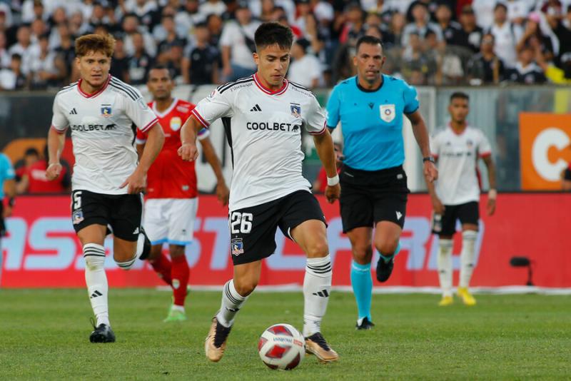 Matías Moya podría dejar Colo Colo. Imagen: Photosport.