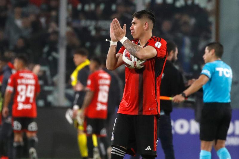 Colo Colo buscaría un nuevo goleador para el primer equipo. Imagen: Photosport.
