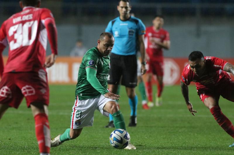 Marcelo Díaz se defiende de las críticas tras la eliminación de Audax Italiano de la Copa Sudamericana. Crédito: Photosport.