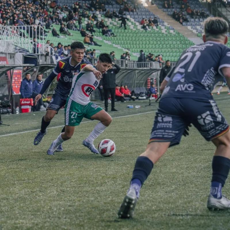 Juan González, la joya de Deportes Puerto Montt que comparan con Alexis Sánchez - Instagram (@dpmchile)