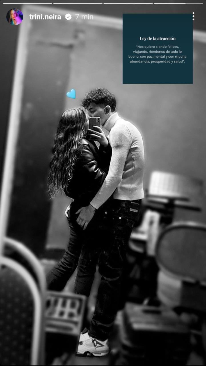 Trini Neira publicó acalorada fotografía junto a Bastián Muñoz. / Foto: @trini.neira