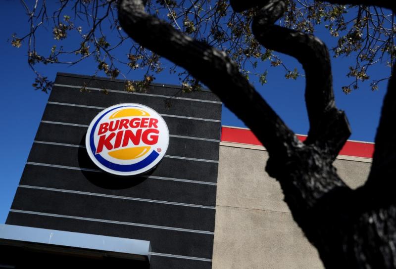 AFP - Trabajadora de Burger King sirvió papas fritas sacadas de la basura