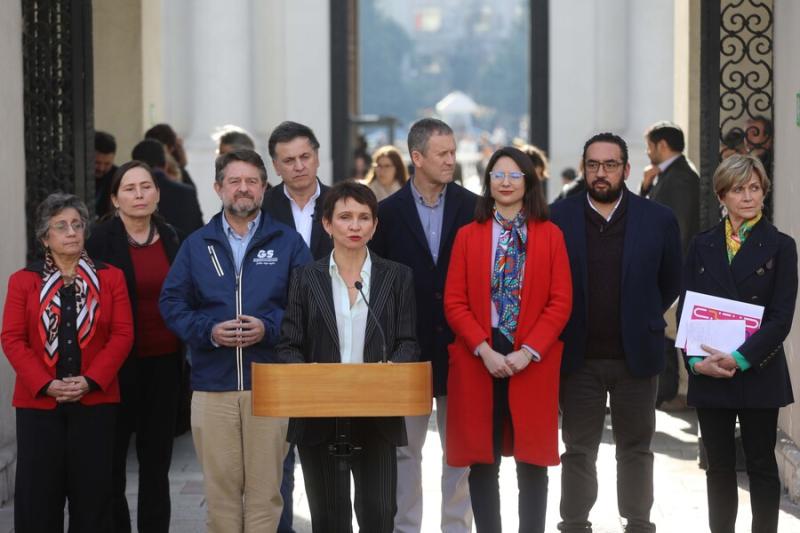 Agencia Uno - Reunión de autoridades en La Moneda